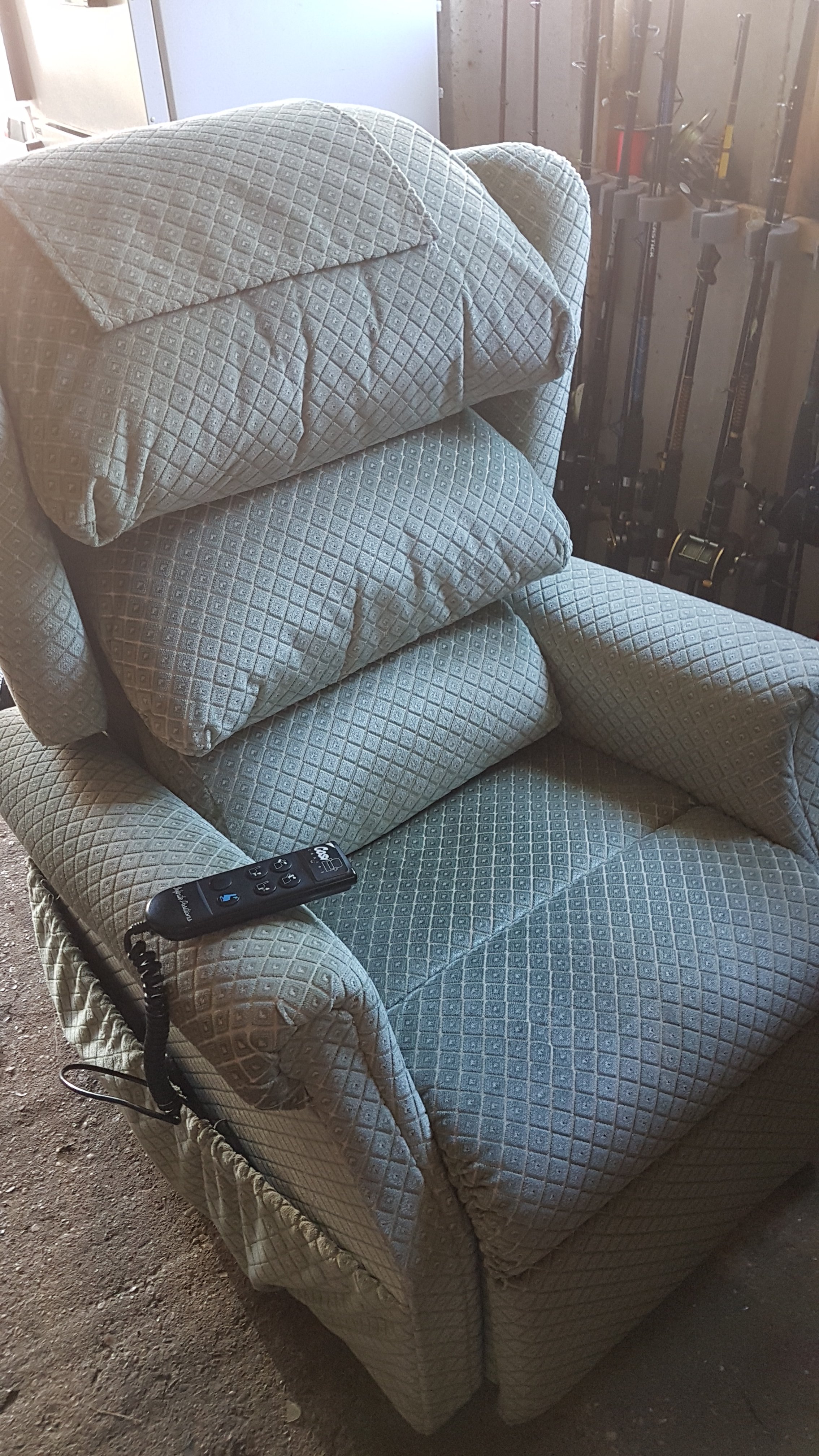 Riser Recliner Chair Swap and Shop Poole Bay Small Boat Angling Club